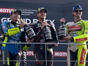 Marco Bezzecchi Tak Terbendung, Tutup Musim MotoGP Valencia dengan Kemenangan Gemilang