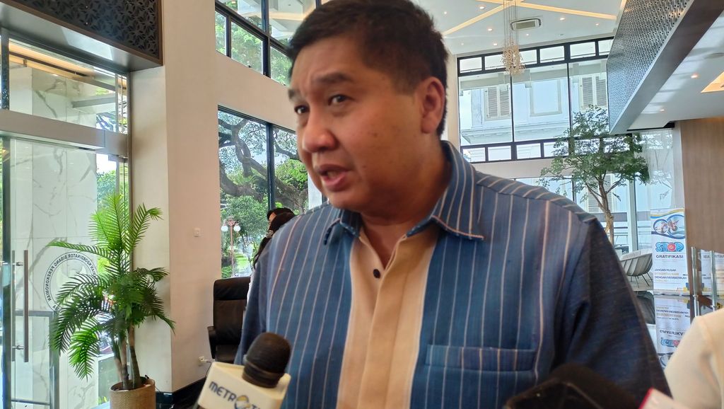 Menteri PKP Maruarar Sirait di Kemenko Ekonomi, Senin (17/11/2025). (CNBC Indonesia/Ferry Sandi)