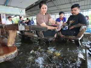 Petaka Membawa Berkah? Resto Ini Raup Omzet 2 Kali Lipat Gegara Kebanjiran