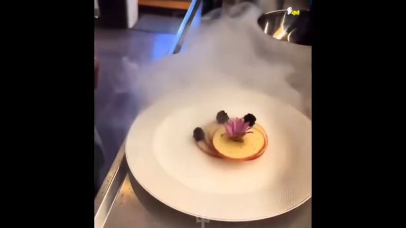 Restoran Michelin tawarkan menu apel asap Restoran Michelin tawarkan menu apel asap