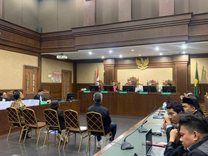 3 Terdakwa Kasus Korupsi LPEI Rp 958 M Dituntut 6 hingga 11 Tahun Penjara