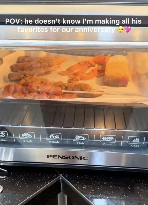 Spesial Buat Suami! Istri Ini Masak dari Pagi sampai Malam Siapkan 34 Menu