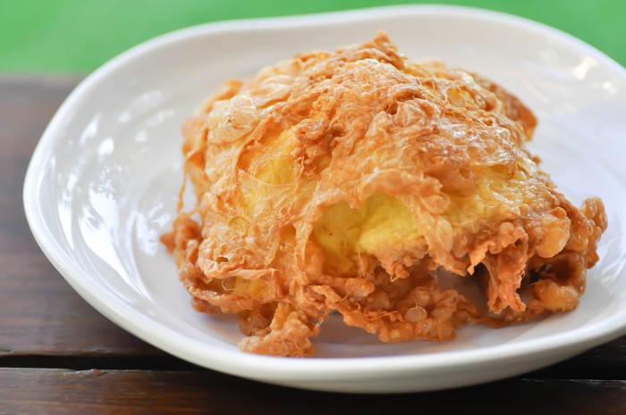 tips memasak telur dadar agar mengembang