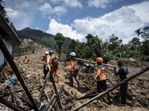 500 Personel SAR Gabungan Dikerahkan Cari Korban Longsor di Banjarnegara