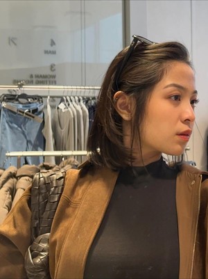 Penampilan Fresh Bernadya dengan Rambut Pendek