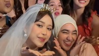 Brisia Jodie menggelar bridal shower bersama dengan para sahabat yang akan menjadi bridesmaid-nya. Di antaranya hadir Lyodra, Maria Simorangkir, Anggis Devaki, dan Nabila Taqiyyah. Foto: TikTok @brisiajodie96