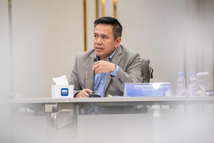 Direktur Micro BRI Akhmad Purwakajaya