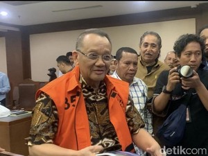 Didakwa Gratifikasi Rp 137 M, Eks Sekretaris MA Nurhadi Lapor LHKPN Rp 25,7 M
