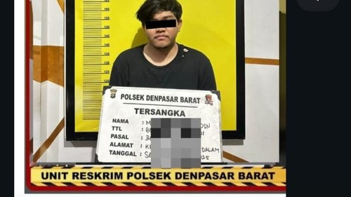 MA ditahan di Makopolsek Denpasar Barat seusai ditangkap di Jalan Taman Pancing Timur atas kasus penjambretan, Jumat (14/11/2025).