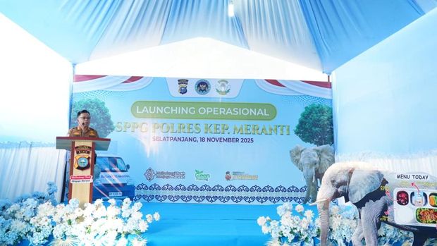 Kapolda Riau Irjen Pol Herry Heryawan meresmikan Dapur SPPG di Kepulauan Meranti, Selasa (18/11/2025). Ini adalah dapur SPPG ke-11 Polda Riau yang resmi beroperasi.