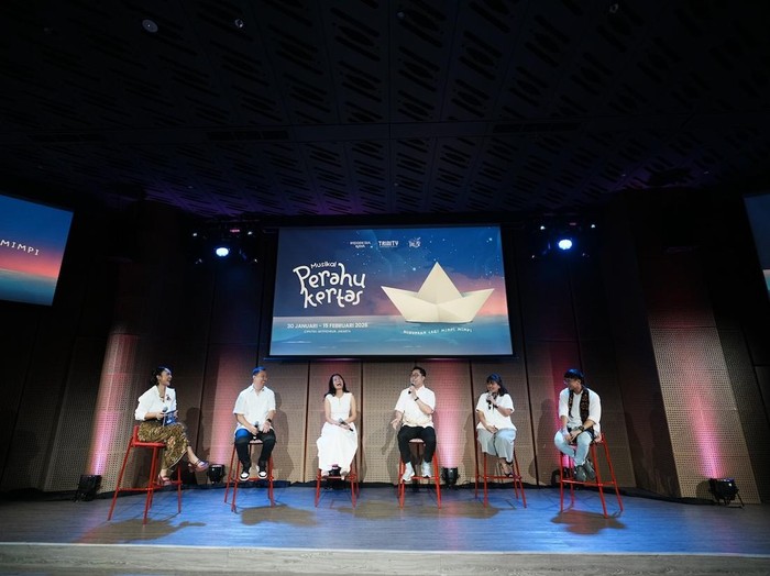 Konferensi Pers Musikal Perahu Kertas