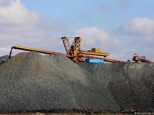 Mahalnya Ketergantungan Jerman pada Bahan Mentah dari China