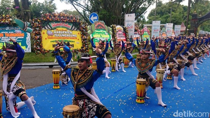 Melihat Prosesi Upacara Adat Bersih Nagari, Hari Jadi ke-820 Tulungagung