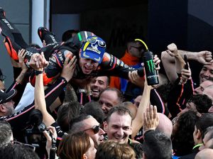 Aprilia Prioritaskan Kontrak Baru Bezzecchi