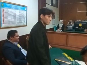 Tak Bisa Toleransi, Na Daehoon Mantap Ceraikan Julia Prastini
