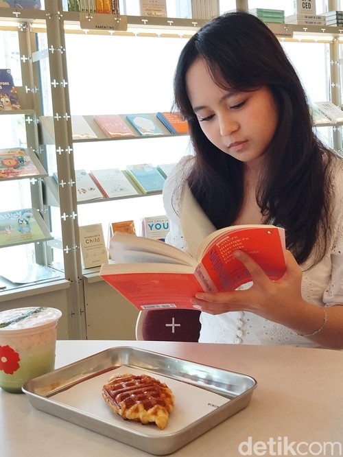 NIKA x Prose & Petals di Gafoy Kelapa Gading, Jakarta Utara.