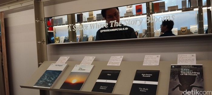 NIKA x Prose & Petals di Gafoy Kelapa Gading, Jakarta Utara.