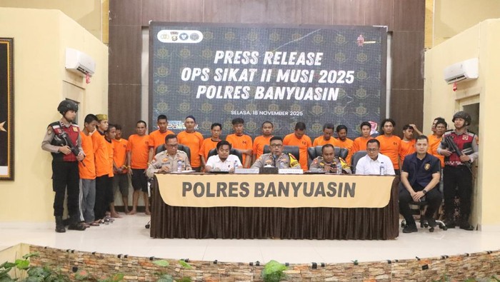 Polres Banyuasin menggelar perss realase kasus 3C dalam Operasi Sikat II Musi 2025