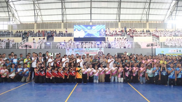 Pembukaan kompetisi voli Bhayangkara Cup 2025 di Sidoarjo