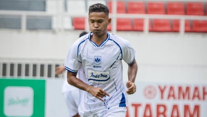Penyerang muda PSIS, Krisna Jhon. 

Foto diunggah Selasa (18/11/2025).