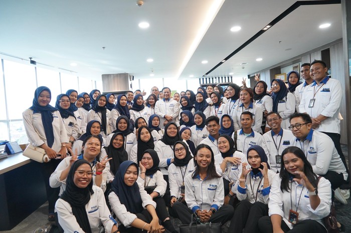 PNM Beri Program Reward ke Bali untuk 89 Karyawan Terbaik