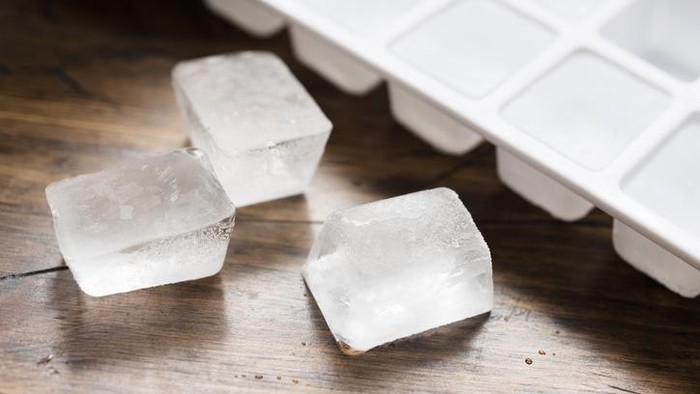 Tips Ampuh dari Bartender agar Es Batu dalam Minuman Tak Mudah Cair