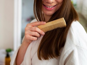 Daftar Makanan yang Mengandung Antioksidan Terbaik untuk Rambut Sehat & Kuat