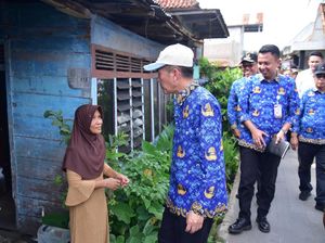 Walkot Palembang Cek Rumah di Gandus yang Bakal Diperbaiki Tahun Depan
