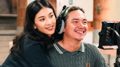 Adipati Dolken Bicara Soal 5 Tahun Nikah dengan Canti Tachril