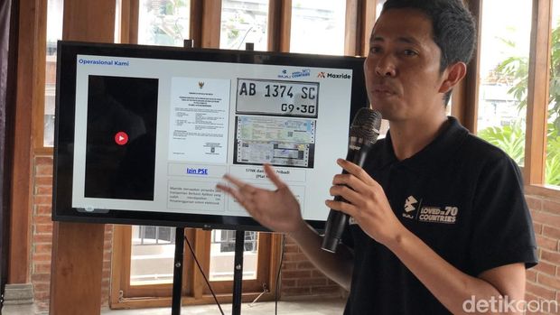 Jumpa pers Maxride di Jogja, Rabu (19/11/2025). Pihak Maxride mengklarifikasi tudingan belum mengantongi izin beroperasi.