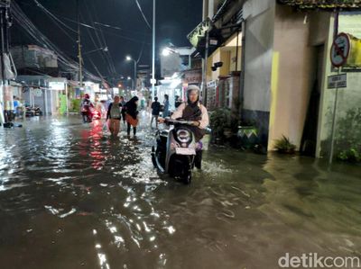 Kota Sidoarjo Tergenang Banjir Usai Diguyur Hujan Lebat