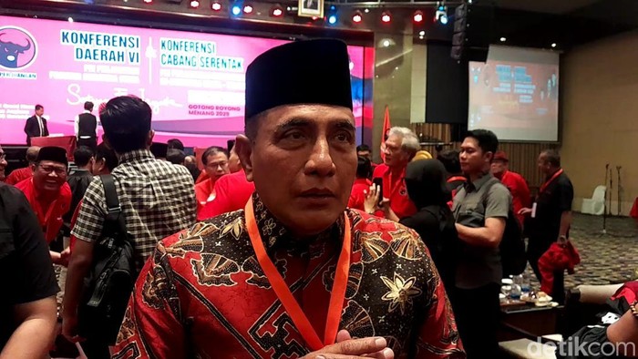 Edy Rahmayadi menghadiri Konferda PDIP Sumut. (Foto: Nizar Aldi/detikSumut)