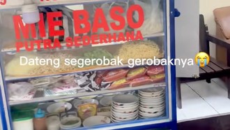 Viral Lamaran ala Gen Z, Bawa Gerobak Bakso ke Rumah, Tamu Bebas Ambil