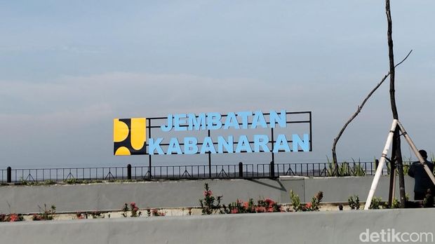 Suasana Jembatan Kabanaran penghubung Bantul-Kulon Progo, jelang diresmikan Presiden Prabowo Subianto, Rabu (19/11/2025).