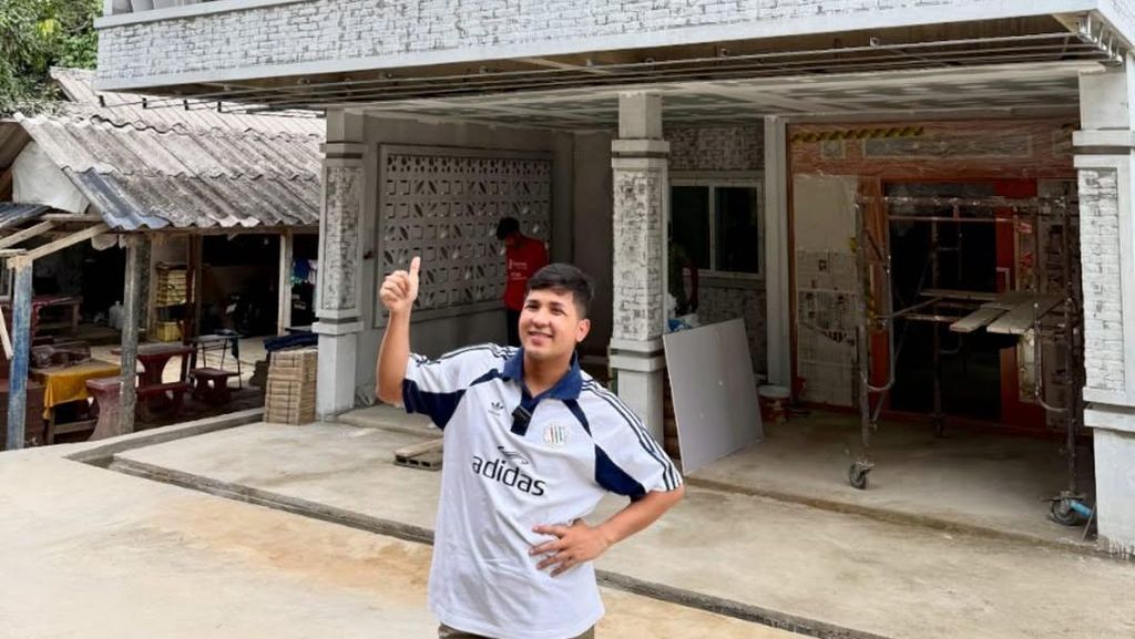 Alasan Jirayut Renovasi Rumah di Kampung Meski Punya Hunian di Kota