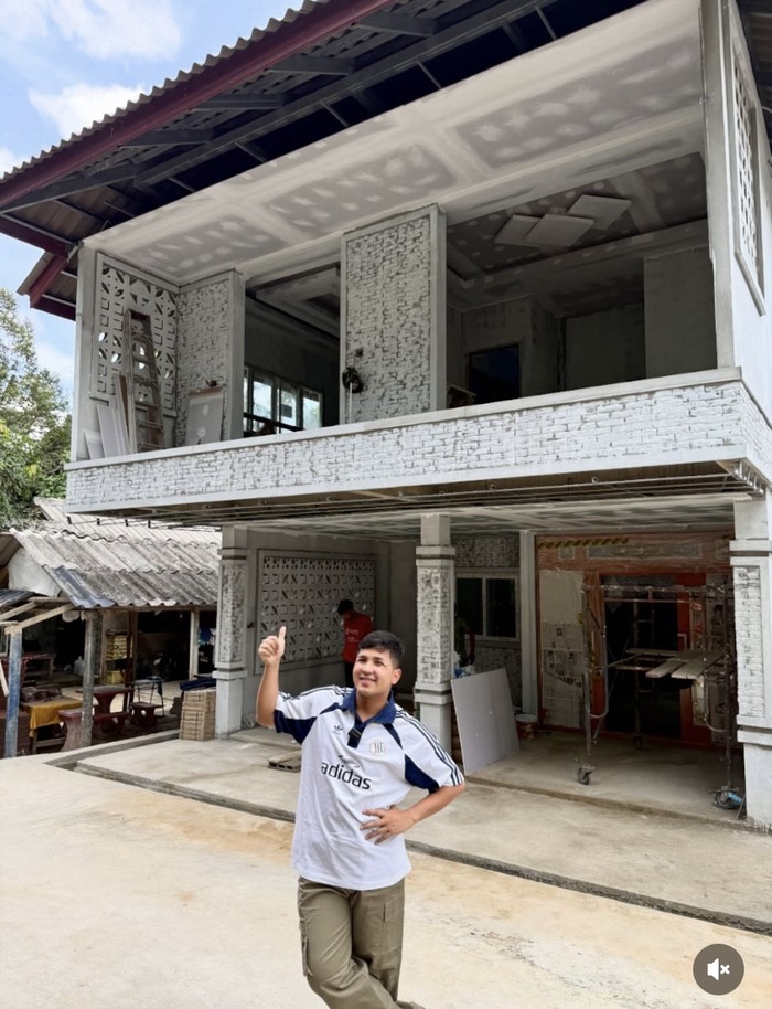 Jirayut Hobi Kulineran, Makan Nasi Lemak di Singapura hingga Ramen di Jepang