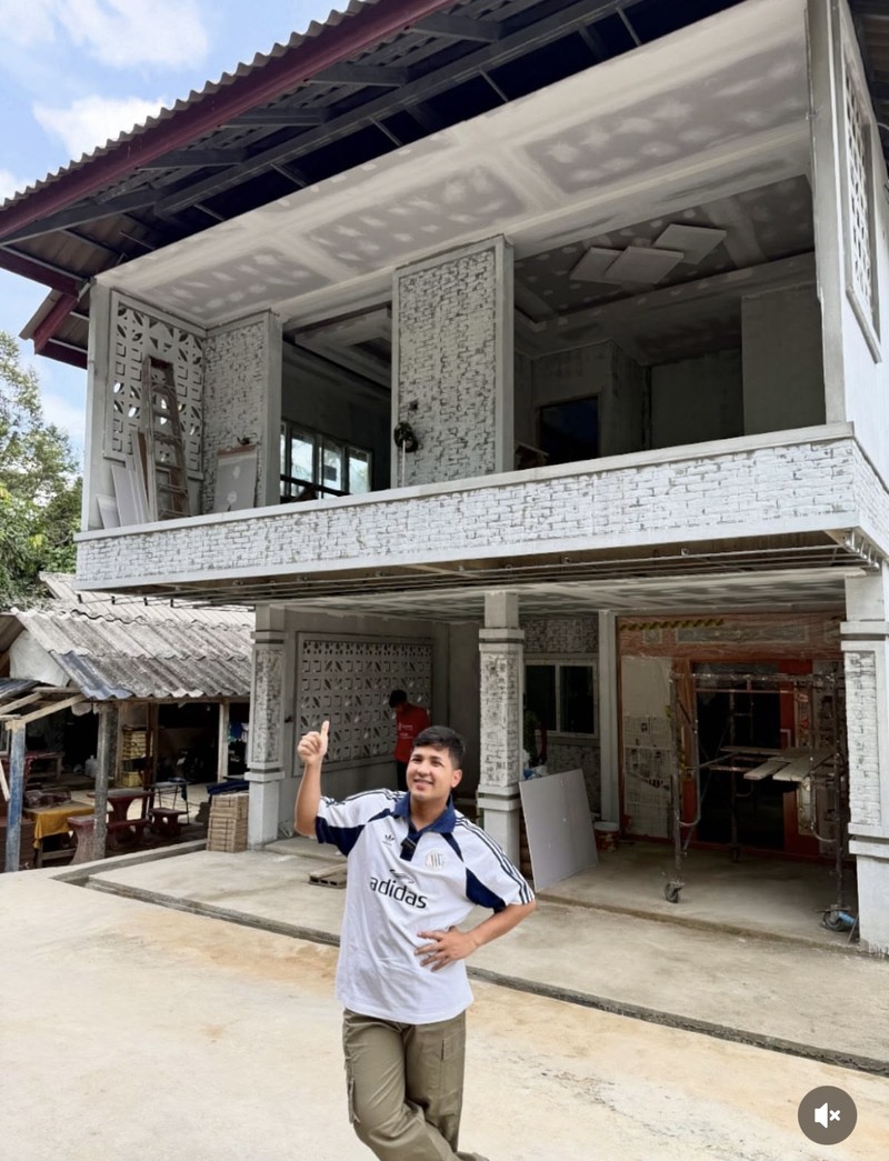 Jirayut Hobi Kulineran, Makan Nasi Lemak di Singapura hingga Ramen di Jepang