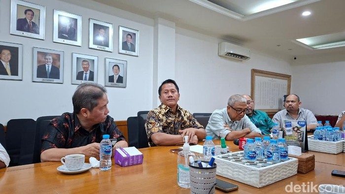 Ketua Umum DPP Realestat Indonesia (REI) Joko Suranto saat ditemui di kantor DPP REI, Rabu (19/11/2025).