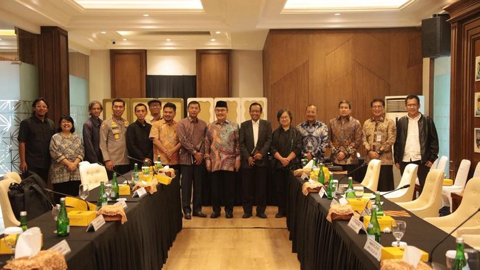 Komisi Percepatan Reformasi Polri menggelar audiensi bersama sejumlah organisasi kelompok masyarakat. (dok istimewa)