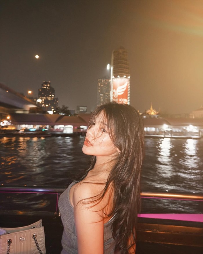 Liburannya Davina Karamoy