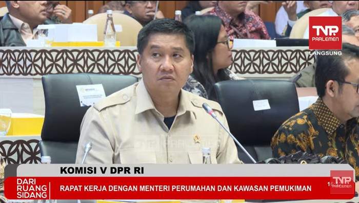 Menteri PKP Maruarar Sirait dalam rapat kerja dengan Komisi V DPR RI