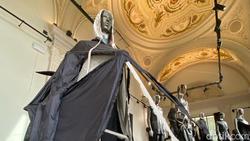 Brand Fashion Rick Owens Setop Pakai Bulu Hewan Usai Didemo Berhari-hari