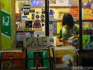 Pasar Santa, Surga Vinyl yang Menarik Kolektor Lokal dan Mancanegara