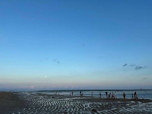 Keindahan Pantai Bopel, Pantai Hidden Gem Beragam Aktivitas di Sanur