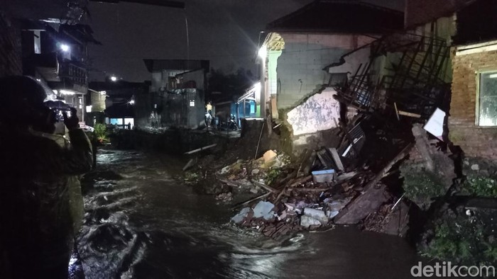 Salah satu bencana alam yang terjadi di Kota Tasikmalaya.