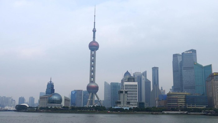 The Oriental Pearl Tower di Shanghai, China