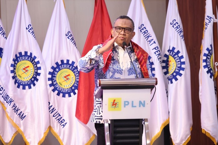 Wakil Menteri Ketenagakerjaan Afriansyah Noor menghadiri Pelantikan Pengurus Serikat Pekerja PLN UID Sumatera Utara, Perkenalan Forkomda SP–SEKAR BUMN, serta kegiatan Sapa Pegawai PT PLN (Persero) UID Sumatera Utara, hari ini.