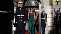 Gaya Melania Trump Sambut Pangeran Mahkota Arab Jadi Kontroversi karena Ini