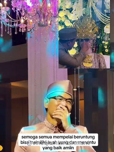 Jasa penyedia hiburan musik di acara pernikahan ini mengunggah momen haru saat ayah dari pengantin wanita menyumbangkan lagu untuk putri tercinta yang ada di pelaminan. Suasana pernikahan di Surabaya, Jawa Timur itu langsung viral.