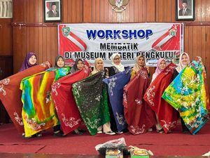 Pertamina Dukung UMKM Lestarikan Batik Besurek Warisan Budaya Bengkulu